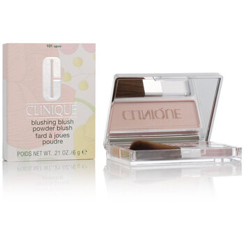 Blushing Blush Powder Blush - Pudrová tvářenka 6 g